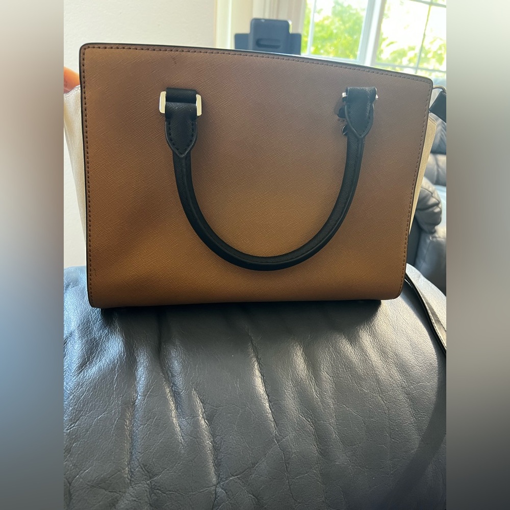 Michael Kors Brown and Black Women's Bag - Picture 6 of 7